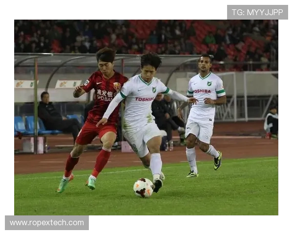 赛后分析:北京足球队与杭州足球队心理素质的较量与启示 赛后分析:北京足球队与杭州足球队心理素质的较量与启示